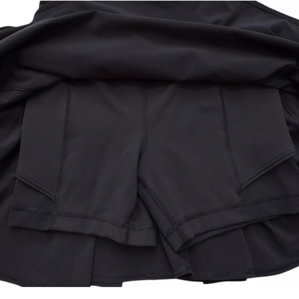 Lululemon Court Crush Tennis Skort Dress Sz 2 Black Built In Bra - Picture 8 of 9